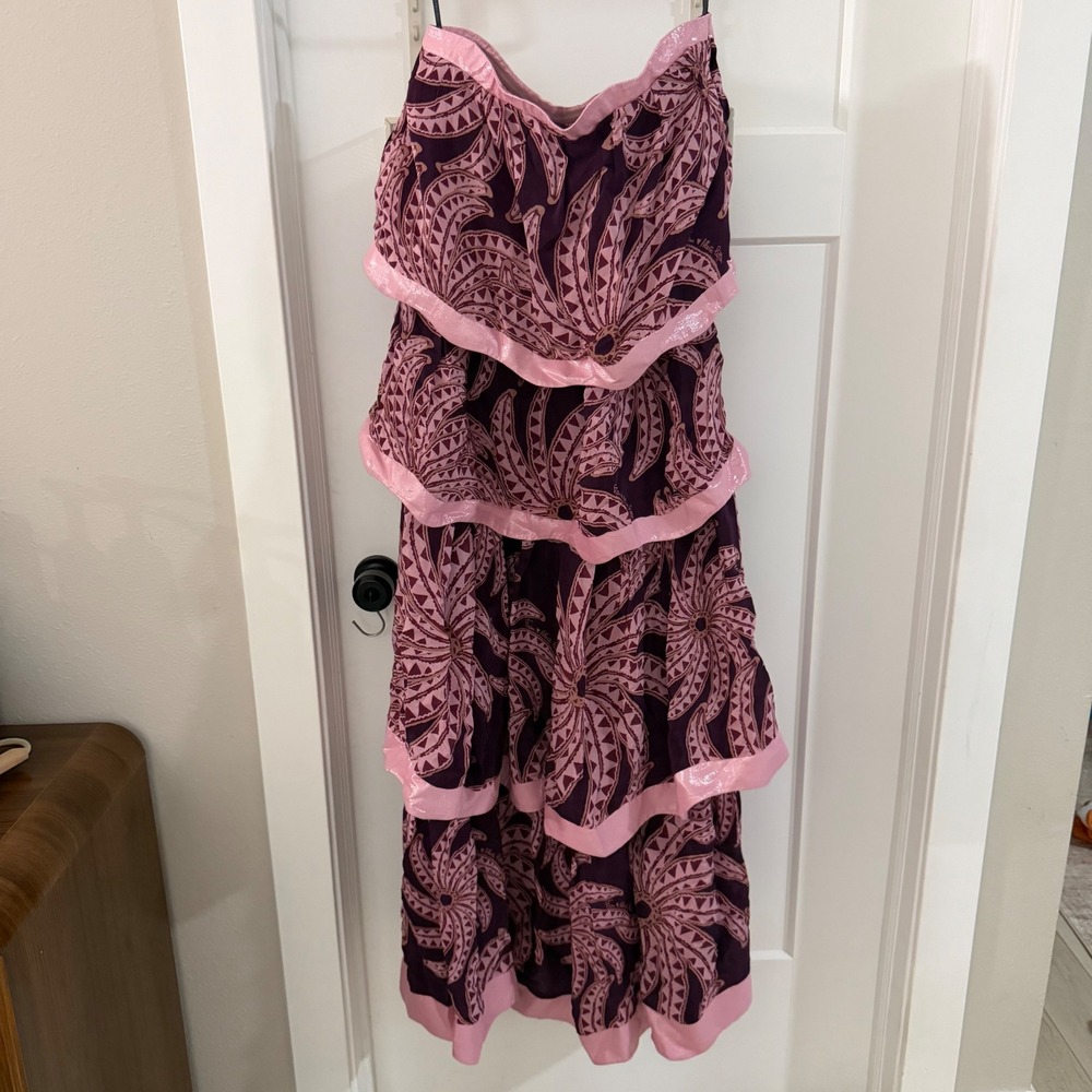 Farm Rio Burgundy Bananada Pink Print Strapless Tiered Maxi Dress Small Boho NWT - Picture 1 of 9